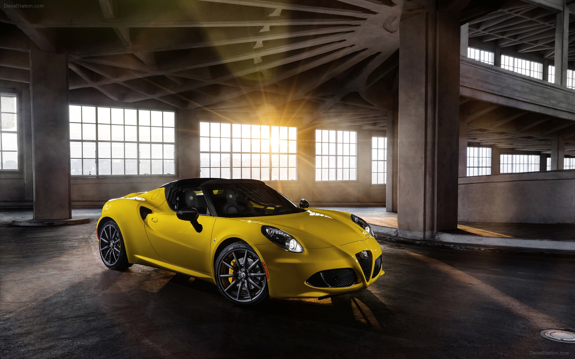 Alfa Romeo 4C Spider 2015